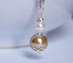 Bridesmaid Jewellery, Vintage inspired Ivory and Gold Pearl Pendant