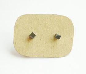 Small Gun Metal Cubic Cube Stud Earrings/Ear Post - Gift under 10 - 3 mm - Men Jewelry - Unisex