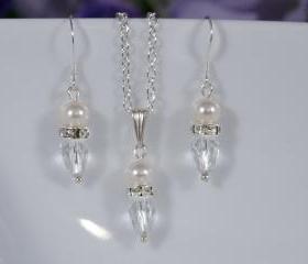 Wedding Jewelry Set - Bridal Earrings and Pendant - Bridal Necklace Set Crystal and Pearl