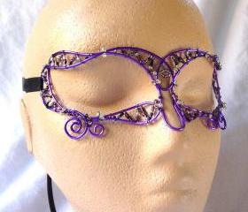 Ladies masquerade mask in purple
