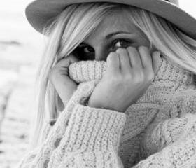 Ready to ship /Gorgeous Hand Knitted-HANDMADE Cream aran fisherman sweater for women or men/Unisex/ will fit size M to 2X Large