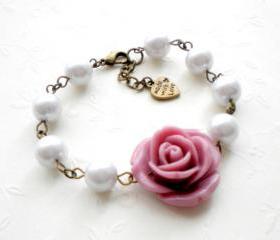 Bridesmaid Bracelet - Glass Pearl Bracelet - Purple Flower Bracelet