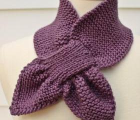 Knit scarf - keyhole scarf scarflette purple winter