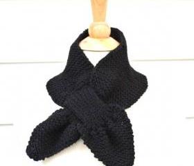 Knit scarf - keyhole scarf - scarflette - Handknit black winter