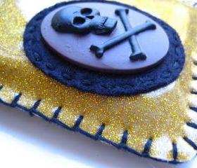 Skull Cameo Glitter Iphone 4/4S Sleeve