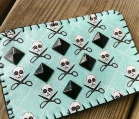 Skull & Scissors Studded Card / Pill Pack Sleeve