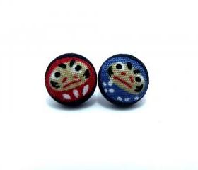 Button earrings - Japan Daruma Dolls