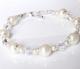Wedding Jewelry - Pearl and Crystal Bracelet - Bridal Jewellery