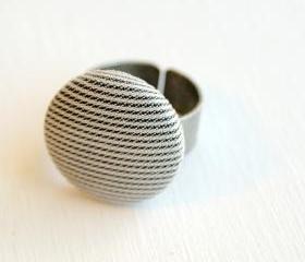 Black and White Stripes Button Ring