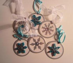 Set of 6 Christmas/Holiday Snowflake Tags