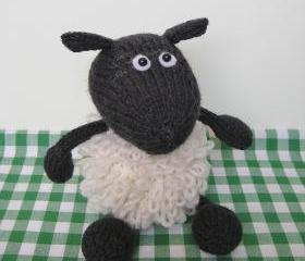 Loopy Sheep toy animal knitting pattern pdf