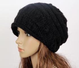 Slouchy woman handmade knitted hat cap black