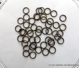 50 - 8mm Jump Rings: Antique Brass 