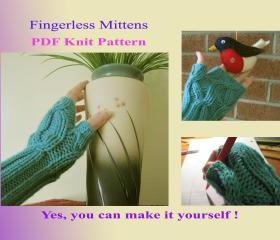 Knit Pattern - Fingerless mittens for women (30VC2012)