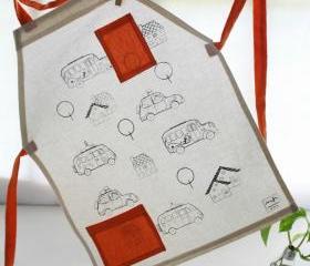 Children apron with cars screenprinted for coloring - Cotton apron for children from 5 years and up.