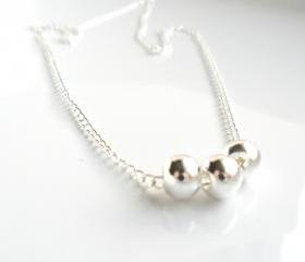 Geometric Delicate Necklace, Floating silver, everyday simple jewelry, minimalist, under 30