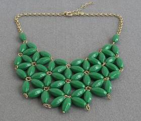 Green Bubble necklace, handmade bib Necklace/Statement Bubble Necklace,bridesmaid gifts,Beaded Jewelry