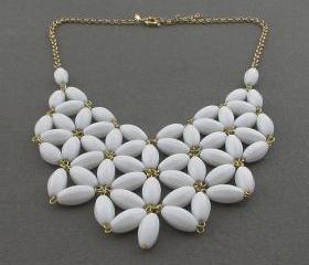 White Bubble necklace, handmade bib Necklace/Statement Bubble Necklace,bridesmaid gifts,Beaded Jewelry