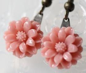 Petite Coral Pink Chrysanthemum Earrings