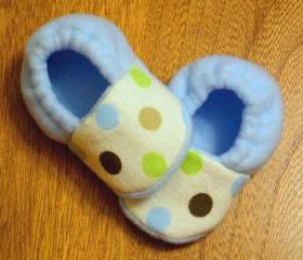 Frog Dots and Light Blue Fleece Baby Booties - Dots, Blue, Brown, Green, Cream
