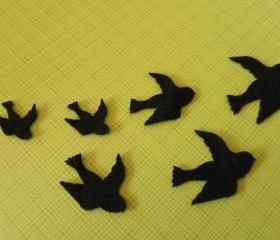 15 felt birds in 3 sizes