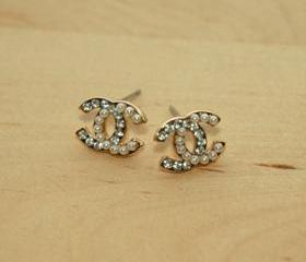 Dazzling Gold Pearl White Rhinestone Earrings