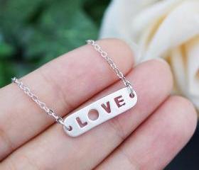 L.O.V.E - Mini petite Love charm Necklace