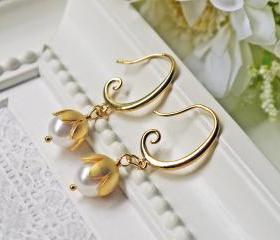 White Pearl Earrings. Matte Gold Lily Of The Valley. Wedding Jewelry