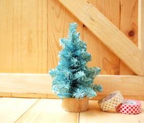 Small Christmas tree, Pastel Green