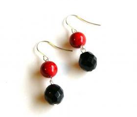 Cranberry and Black Beaded Earrings