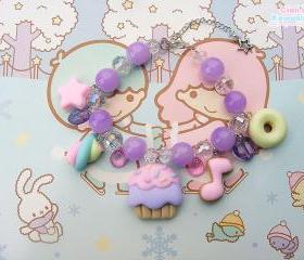 Pastel cupcake bracelet