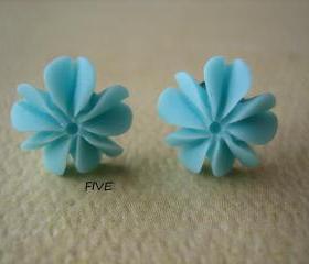 Mini Coral Sponge Earrings - Light Blue - Jewelry by FIVE