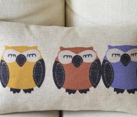 Owls Print Decorative Pillow (C)