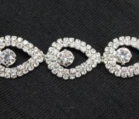 wedding bridal gown teardrop rhinestone crystal silver chain trimming 1 yd