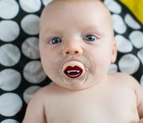 TWILIGHT- Vamp it Up- Limited Edition- Custom Hand Painted Pacifier AVENT CLEAR