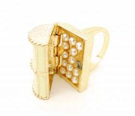 Treasure Box Ring