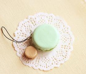 Macaron Keychain - Macaron Phone Charm Bag Charm - Pistachio and Hazelnut Chocolate Macaron
