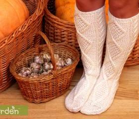 Knit socks