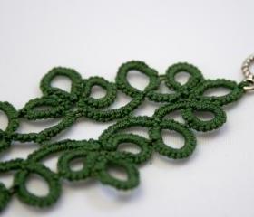Lucky Clover Lace Bracelet - Dark Green Clover - Tatted Bracelet