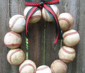  Happy Holidays Baseball Love Wreath - two ribbons, no letter