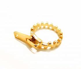 One Zip Ring
