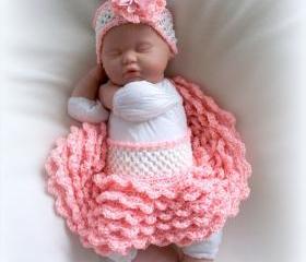 Peaches and Cream Newborn 0 to 6 Months Tutu skirt and Headband set