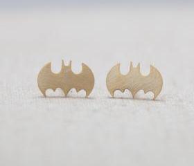 Tiny Batman Earrings in gold