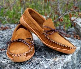 Men Canoe Toast Moccasin