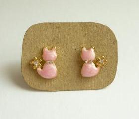 SALE - Pink Cat Stud Earrings - Gift under 10