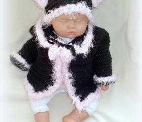 Baby Girl receiving Blanket and hat set