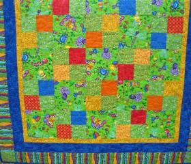Pieced Quilt Bugs Bright