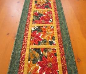 Christmas Table Runner Gorgeous Poinsettias