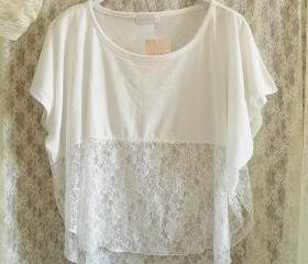 Loose White Shirt With Lace