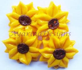 Sun flowers - set of 4 polymer clay buttons